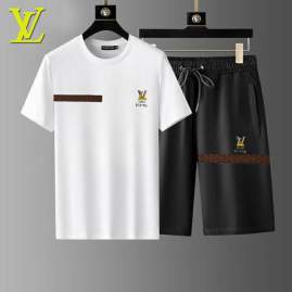 Picture of LV Shirt Pant Suits _SKULVM-5XL12yr43423544